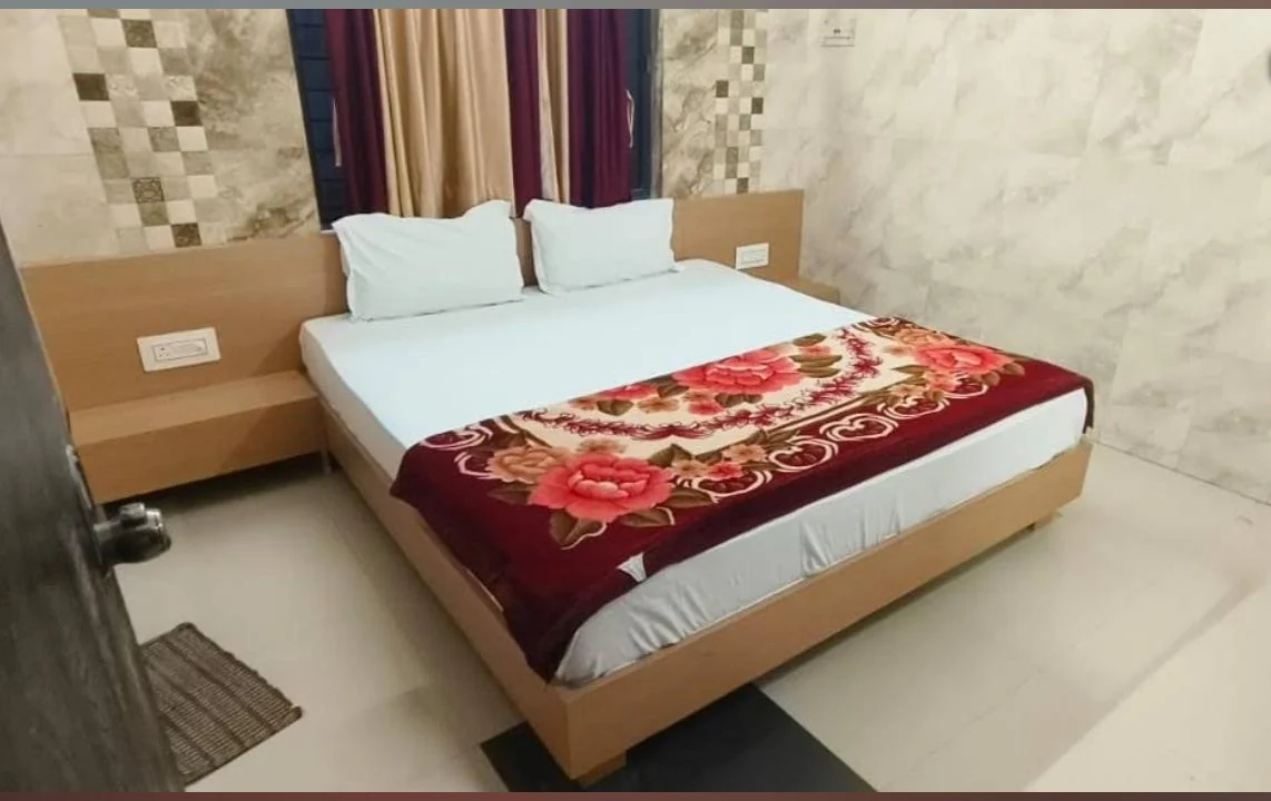 Double room with clean bedding