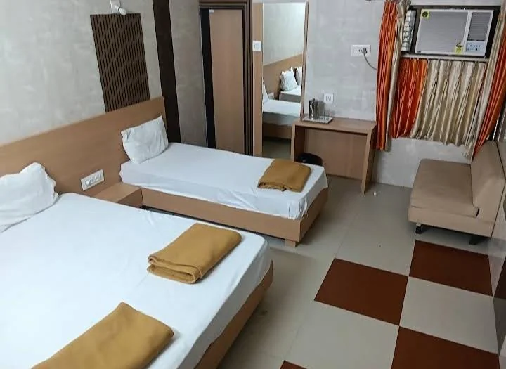 Three-bed air-conditioned room